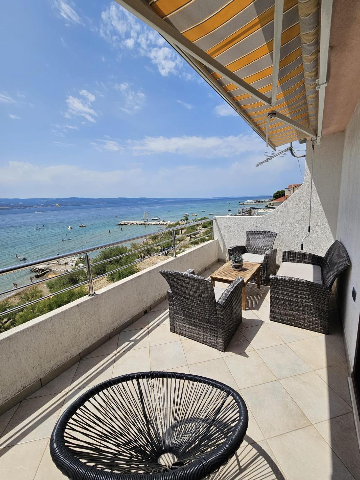Filip Apartment Omiš Esterno foto